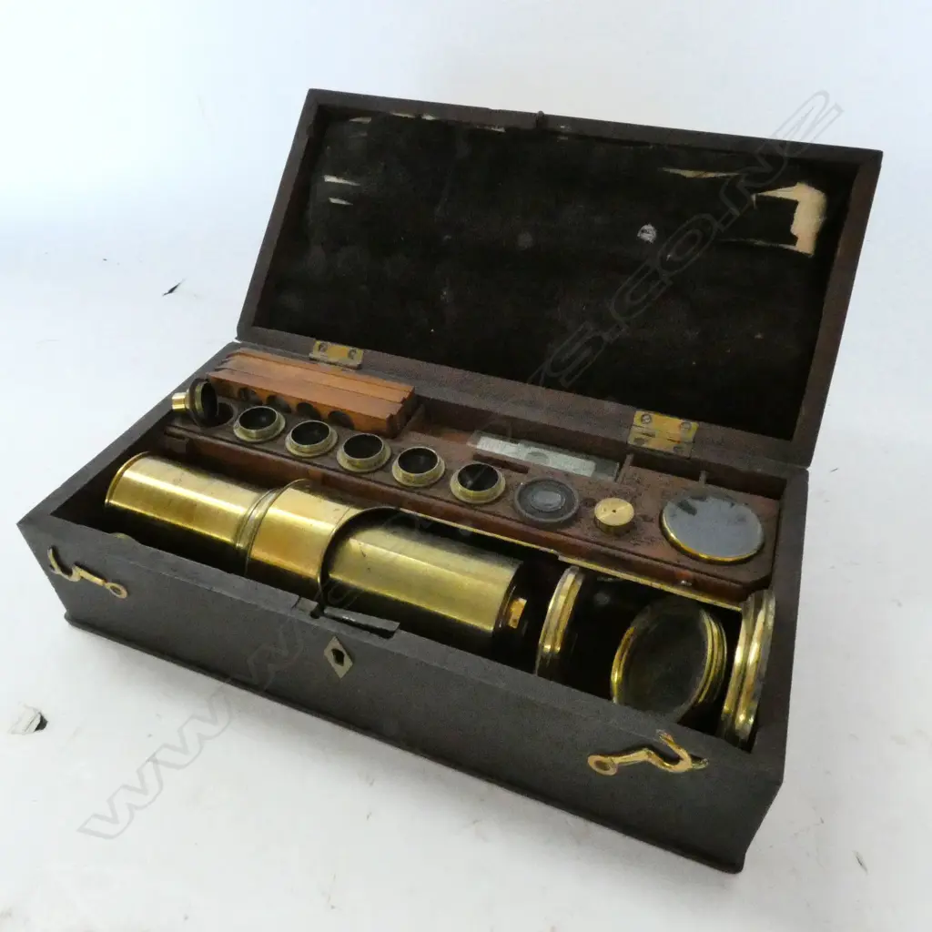 LACQUERED BRASS DRUM MICROSCOPE, c.1850, COMPLETE IN BOX w LENSES, STAGE BULLSEYE, INSECT CLIPS, SLIDES, ETC. Image 1++